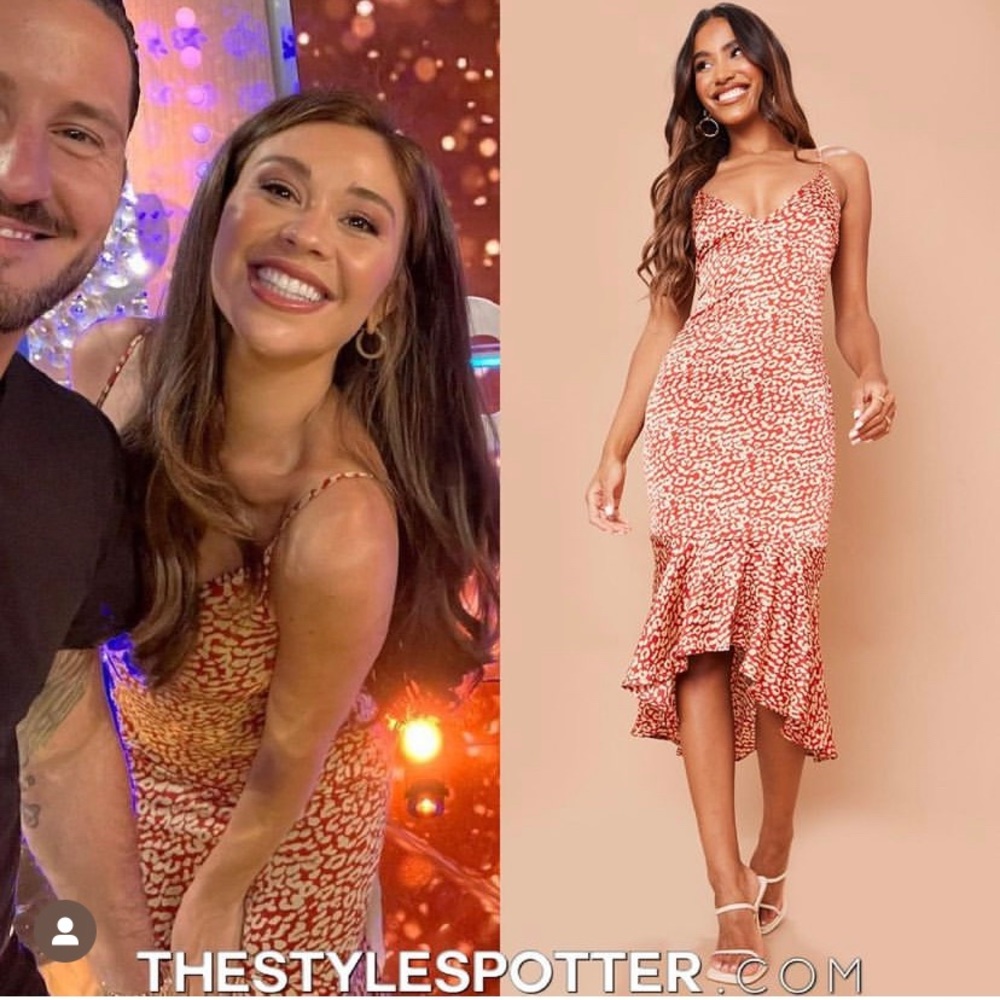 COPY - Pretty Little Thing mid length dress